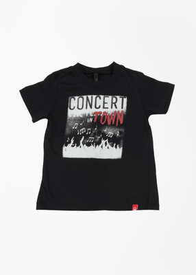 

United Colors of Benetton Boys Solid Cotton T Shirt(Black, Pack of 1, 100
