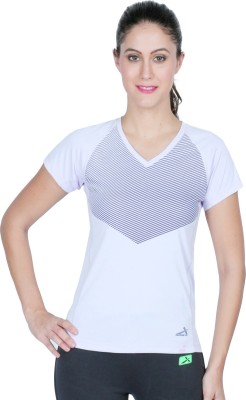Vector X Solid Women V-neck Purple T-Shirt at flipkart
