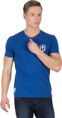 

Wilkins & Tuscany Solid Men's Henley Blue T-Shirt, Royal blue