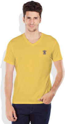 

Difference of Opinion Solid Men's V-neck Yellow T-Shirt