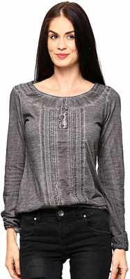 

Espresso Solid Women' Round Neck Brown T-Shirt