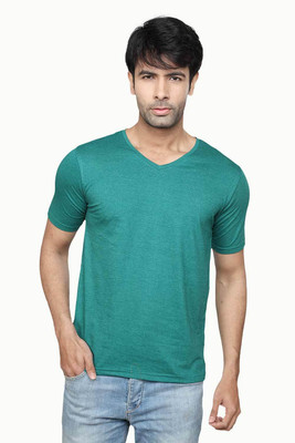 

DIFFERENCE OF OPINION Solid Men's V-neck Green T-Shirt