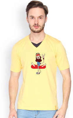 

Campus Sutra Solid Men V-neck Yellow T-Shirt