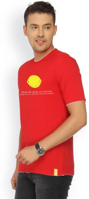

Campus Sutra Printed Men Round Neck Red T-Shirt