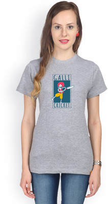 

Campus Sutra Printed Women' Round Neck Grey T-Shirt