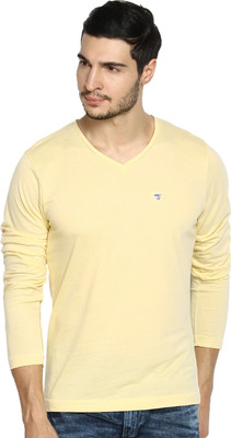 

The Indian Garage Co. Solid Men's V-neck Yellow T-Shirt