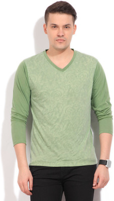 

Flippd Solid Men's V-neck Green T-Shirt