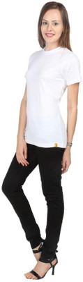 

Campus Sutra Solid Women's Round Neck White T-Shirt