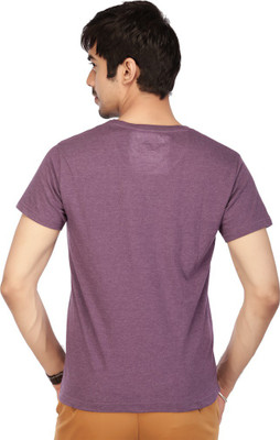 

ACROPOLIS by Shoppers Stop Solid Men's V-neck Purple T-Shirt