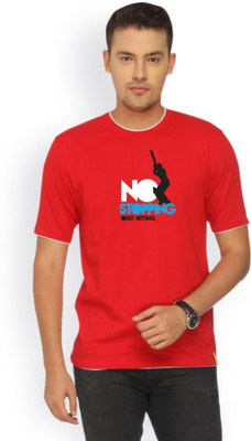 

Campus Sutra Solid Men Round Neck Red T-Shirt