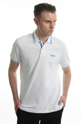 

Indian Terrain Solid Men's Polo Neck White T-Shirt