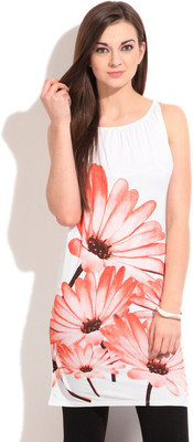 

Park Avenue Printed Women's Round Neck Red, White T-Shirt, R5