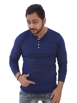 

Black Collection Solid Men's V-neck Dark Blue T-Shirt