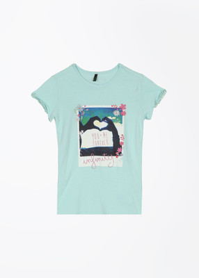 

United Colors of Benetton Girls Solid Cotton T Shirt(Light Blue, Pack of 1, 1al