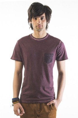 

Srota Solid Men's Round Neck Red T-Shirt, Cherry red