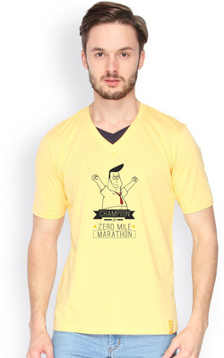 

Campus Sutra Solid Men V-neck Yellow T-Shirt