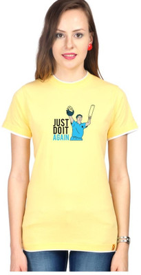 

Campus Sutra Solid Women' Round Neck Yellow T-Shirt