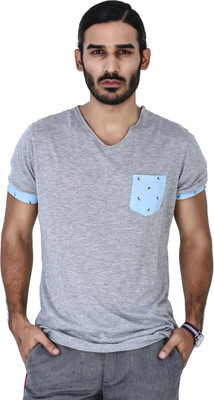 

Mr Button Solid Men's V-neck Grey T-Shirt