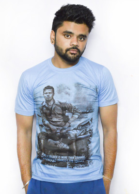 

Darkcollection Solid Men's Round Neck Blue T-Shirt, Black;blue