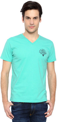 

Allen Solly Solid Men V-neck Green T-Shirt