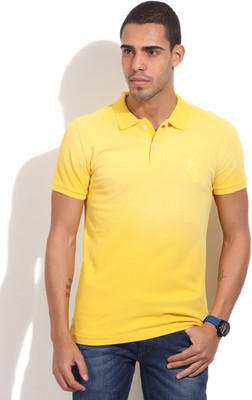 

United Colors of Benetton. Solid Men' Polo Neck Yellow T-Shirt, 27t