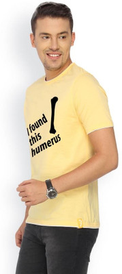 

Campus Sutra Printed Men Round Neck Yellow T-Shirt
