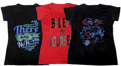 IndiWeaves Girls Printed T Shirt(Multicolor, Black & red & black