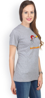 

Campus Sutra Printed Women' Round Neck Grey T-Shirt