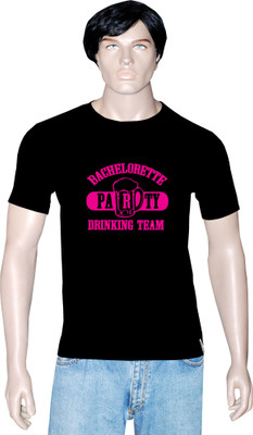 

Tshirt.in Graphic Print Men' Round Neck Black T-Shirt, Jet balck