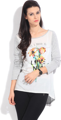 

United Colors of Benetton Printed Women's Round Neck White, Grey T-Shirt, 901