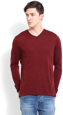 

Blackberrys Solid Men's V-neck Maroon T-Shirt, Bordeaux