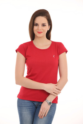 

Ultra Fit Solid Women's Round Neck Red T-Shirt