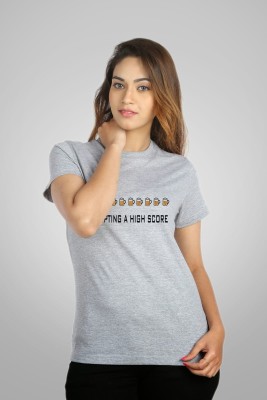 

Campus Sutra Printed Women' Round Neck Grey T-Shirt