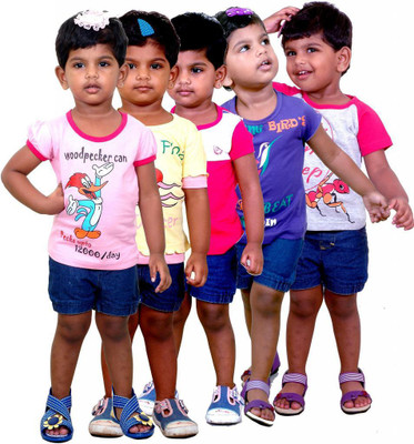 49% OFF on Gkidz Girls Printed T Shirt(Multicolor)