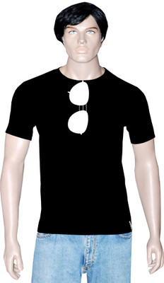 

Tshirt.in Graphic Print Men's Round Neck Black T-Shirt, Jet balck