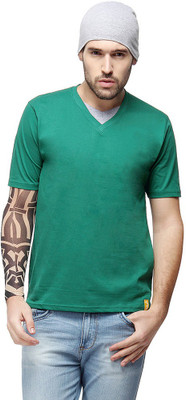 

Campus Sutra Solid Men V-neck Green T-Shirt