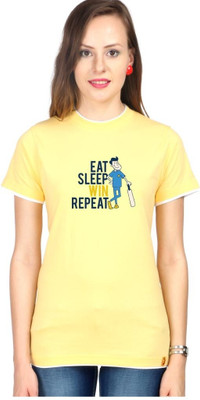 

Campus Sutra Solid Women's Round Neck Yellow T-Shirt