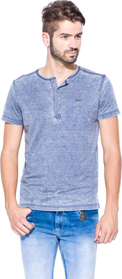 

Mufti Solid Men's Henley Grey T-Shirt