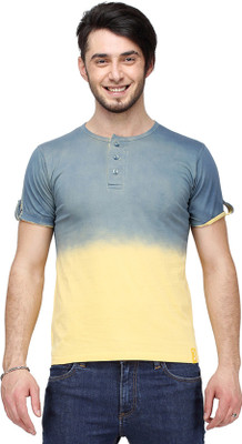 

Campus Sutra Solid Men Henley Yellow T-Shirt