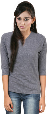 

Hypernation Solid Women' Round Neck Grey T-Shirt