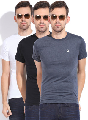 

United Colors of Benetton. Solid Men's Round Neck White, Black, Blue T-Shirt(Pack of 3, 901