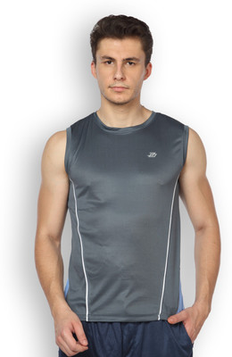 

DIFFERENCE OF OPINION Solid Men's Round Neck Grey T-Shirt