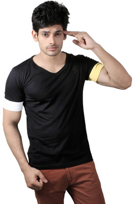 

Spur Self Design Men's V-neck Black T-Shirt