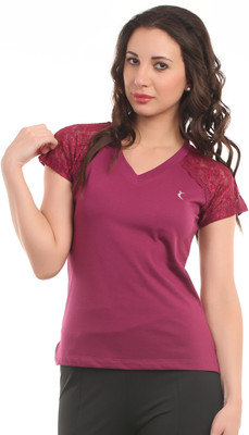 

Ultra Fit Solid Women's V-neck Maroon T-Shirt, Wine