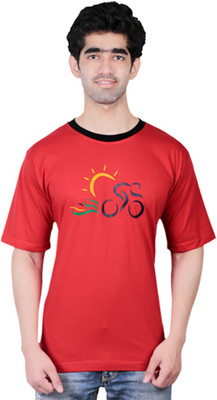 Fashionable Printed Men's Round Neck Red T-Shirt