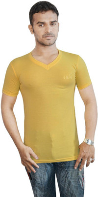 

Al-Harsha Trend Solid Men's V-neck Yellow T-Shirt