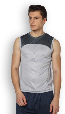 

DIFFERENCE OF OPINION Solid Men's Round Neck Blue T-Shirt, Grey