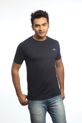 

Crosscreek Solid Men' Round Neck Black T-Shirt