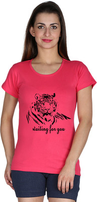 

Faireno Printed Women's Round Neck Pink T-Shirt