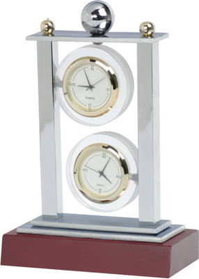

YNA Analog Silver Clock